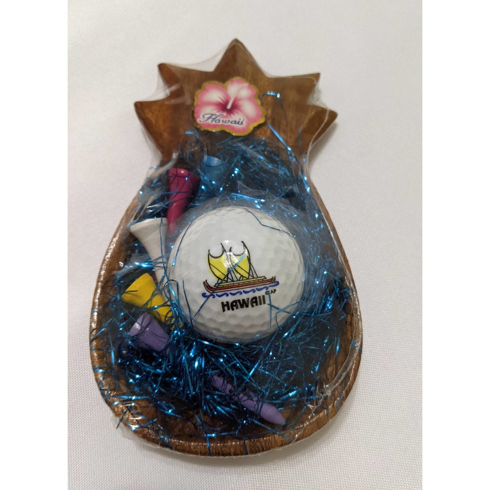 Hawaii island Souvenir Golf Set Tees & Wooden Pineapple Tray vintage